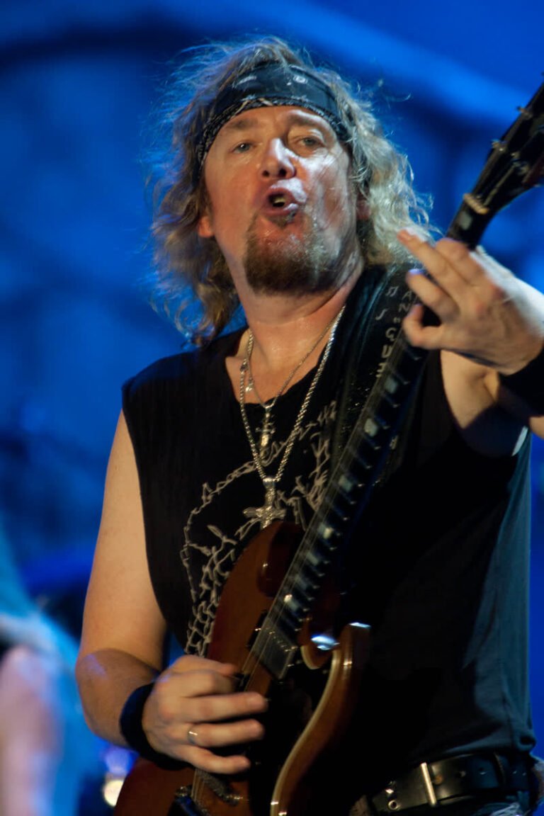 Adrian Smith net worth 2026