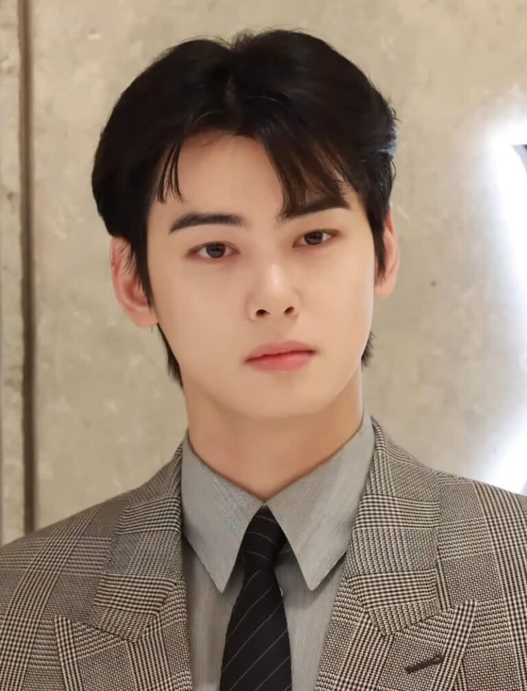 Cha Eun Woo net worth 2026