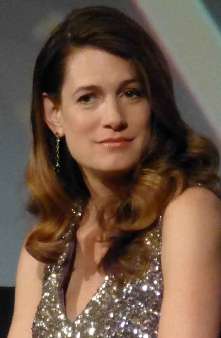Gillian Flynn net worth 2026