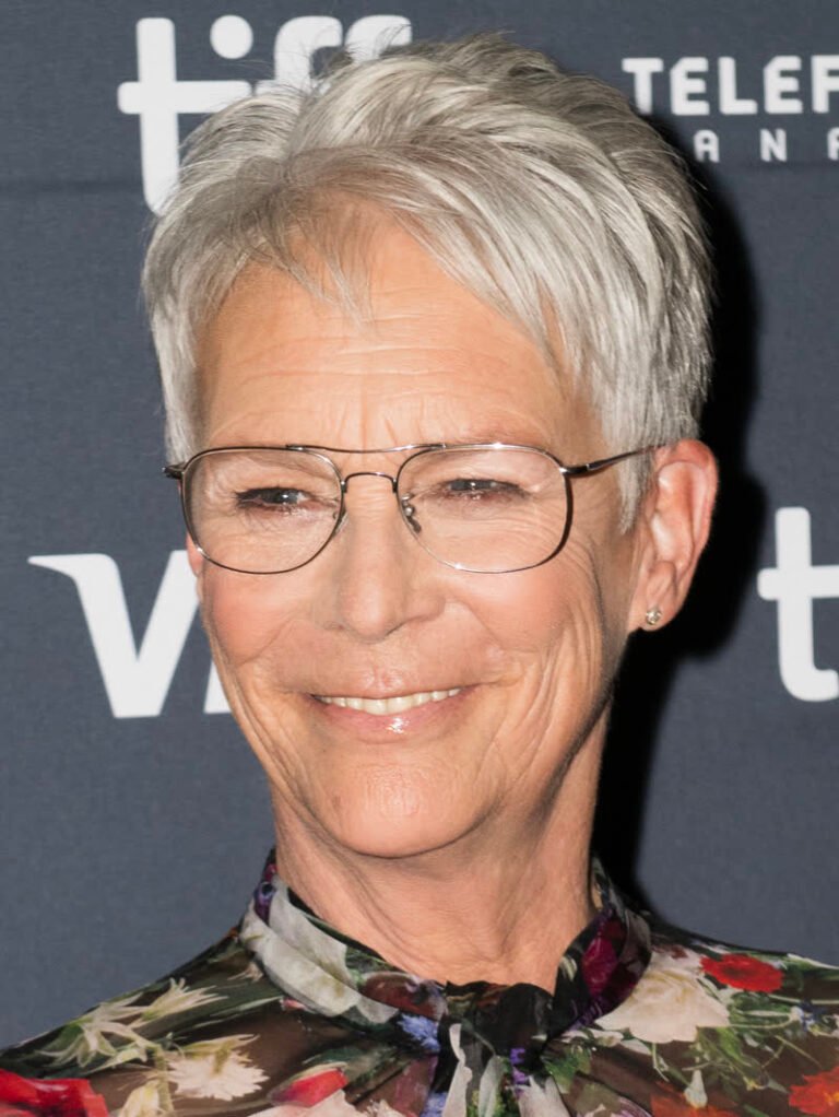 Jamie Lee Curtis net worth 2026