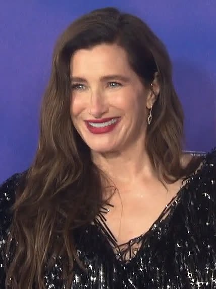 Kathryn Hahn net worth 2026