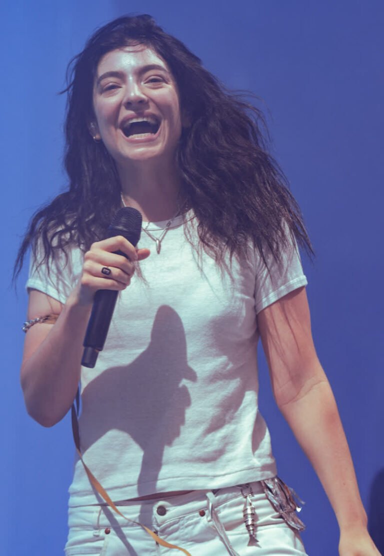 Lorde net worth 2026
