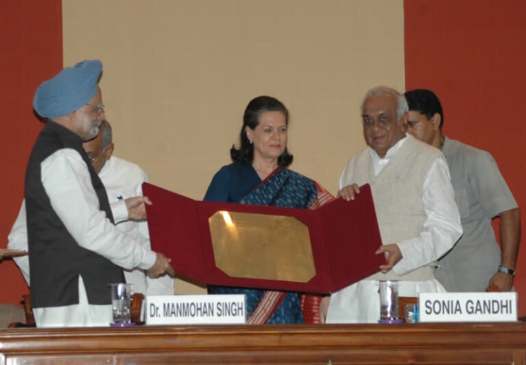 Mahatma Gandhi (deceased) net worth 2026