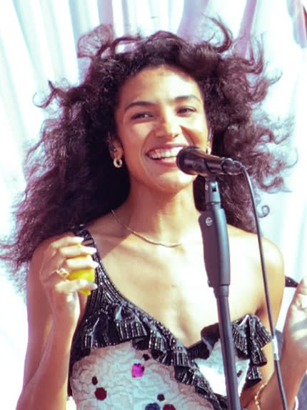 Olivia Dean net worth 2026