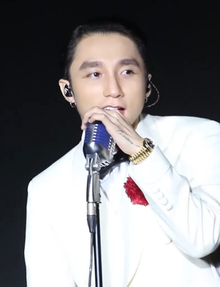 Son Tung MTP net worth 2026